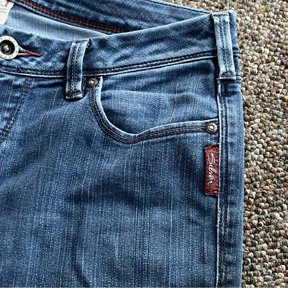 Silver Jeans Co. Blue Denim Jeans Sienna Women’s‎ Size 28/33 Medium-Light Wash